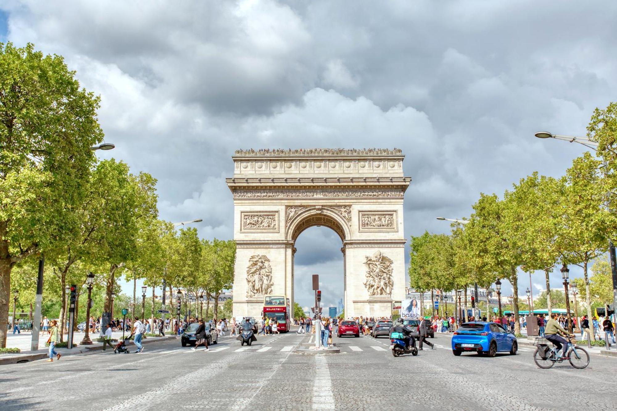 Luxueux 200M2 5Ch Champs Elysees A 1Min Perle Rare パリ エクステリア 写真